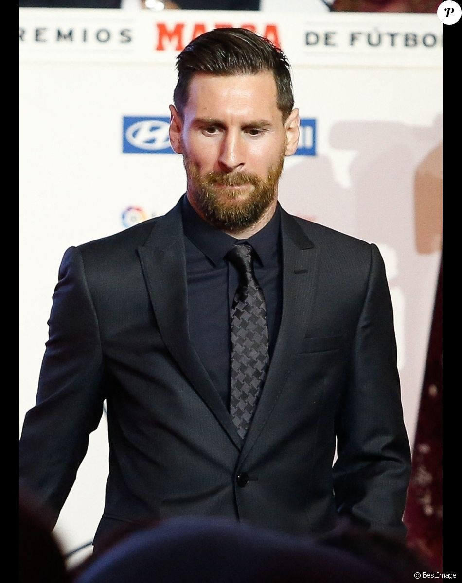 Lionel Messi reçoit le prix Marca 2018 à Barcelone le 12 novembre 2018.