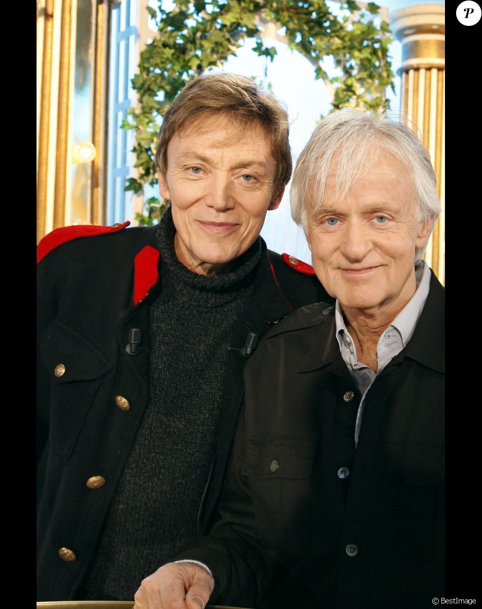 Portrait du chanteur Dave et son compagnon Patrick Loiseau09/03/2016 - Paris