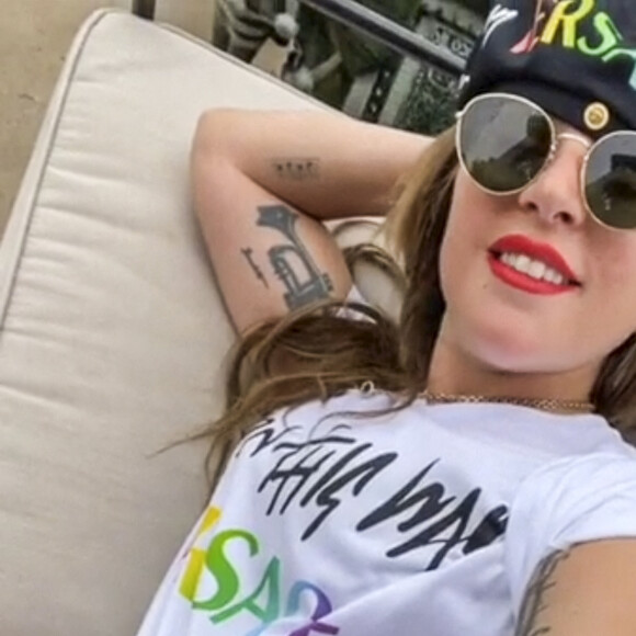 Lady Gaga prend la pose sur les réseaux sociaux. Los Angeles. Le 5 août 2021.