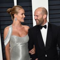 Rosie Huntington-Whiteley est enceinte ! 2e enfant avec Jason Statham, elle dévoile son baby bump