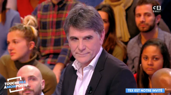 Tex fait ses adieux à son public dans "Touche pas à mon poste" sur C8, le 1er février 2018.