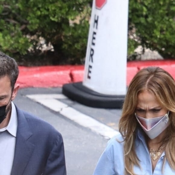 Exclusif -Ben Affleck et Jennifer Lopez emment leurs enfants au Magic Castle à Los Angeles le 21 aout 2021.