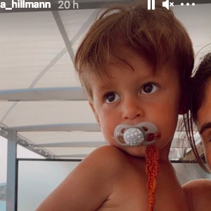 Jesta Hillmann est triste. Son fils Juliann (2 ans) a mis son téléphone dans le micro-ondes. Elle a perdu la vidéo de naissance de son deuxième fils, Adriann, né en février.