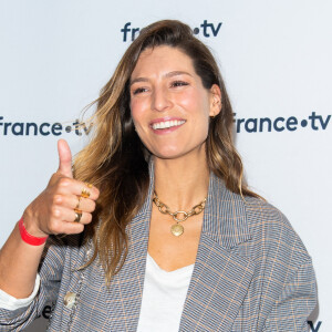 Laury Thilleman lors du photocall dans le cadre de la conférence de presse de France Télévisions au Pavillon Gabriel à Paris, France, le 24 août 2021. © Pierre Perusseau/Bestimage