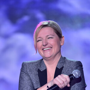 Anne-Elisabeth Lemoine - Enregistrement de l'émission "La Télé Chante Pour le Sidaction" aux théâtre des Folies Bergère à Paris.