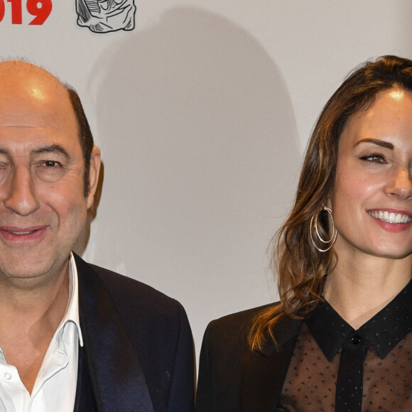 Kad Merad et sa compagne Julia Vignali - Photocall du dîner de la 44ème cérémonie des César au Fouquet's à Paris. Le 22 février 2019 © Pierre Perusseau / Bestimage