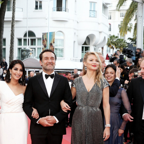 Mathieu Amalric, Marina Fois, Guillaume Canet, Leïla Bekhti, Gilles Lellouche, Virginie Efira, Benoit Poelvoorde, Noée Abita (Robe Dior), Philippe Katerine, Mélanie Doutey - Montée des marches du film " Le Grand Bain " lors du 71ème Festival International du Film de Cannes. Le 13 mai 2018 © Borde-Jacovides-Moreau/Bestimage