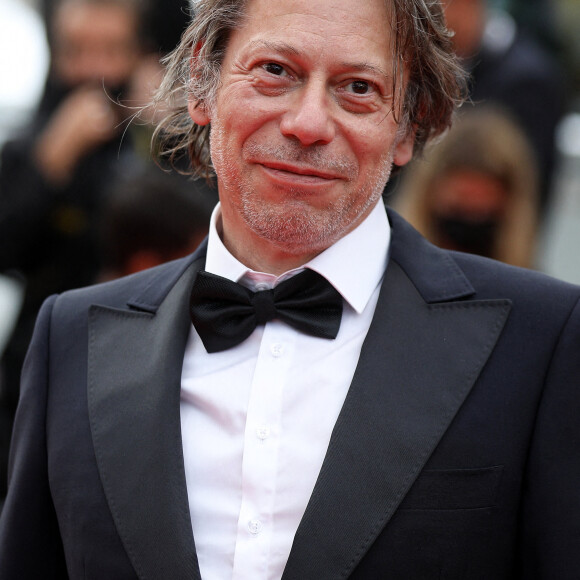 Mathieu Amalric - Montée des marches du film " Les intranquilles " lors du 74ème Festival International du Film de Cannes. Le 16 juillet 2021 © Borde-Jacovides-Moreau / Bestimage