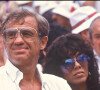 Archives - Jean-Paul Belmondo et sa compagne Carlos Sotto Mayor à Roland Garros.