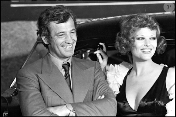Jean-Paul Belmondo et Claudia Cardinale au Festival de Cannes en 1972.