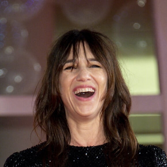 Charlotte Gainsbourg à la première de "Les Choses Humaines" au 78ème Festival International du Film de Venise (Mostra), le 9 septembre 2021. 