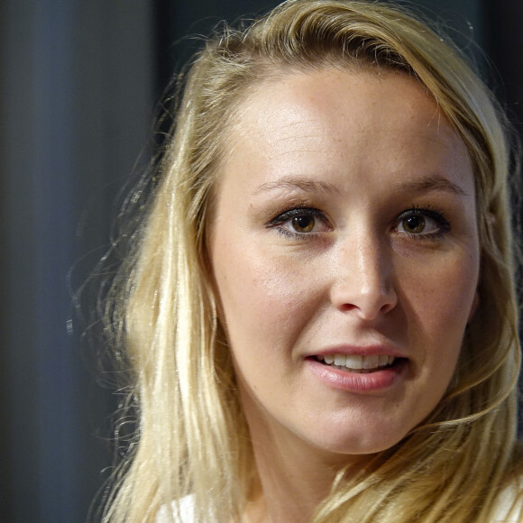 Mariage - Marion Maréchal-Le Pen va se marier le 11 septembre avec Vincenzo Sofo - Marion Maréchal lors d'une conférence de presse de l'école ISSEP dont elle est la directrice à Lyon le 14 juin 2019. © Sandrine Thesillat / Panoramic / Bestimage  