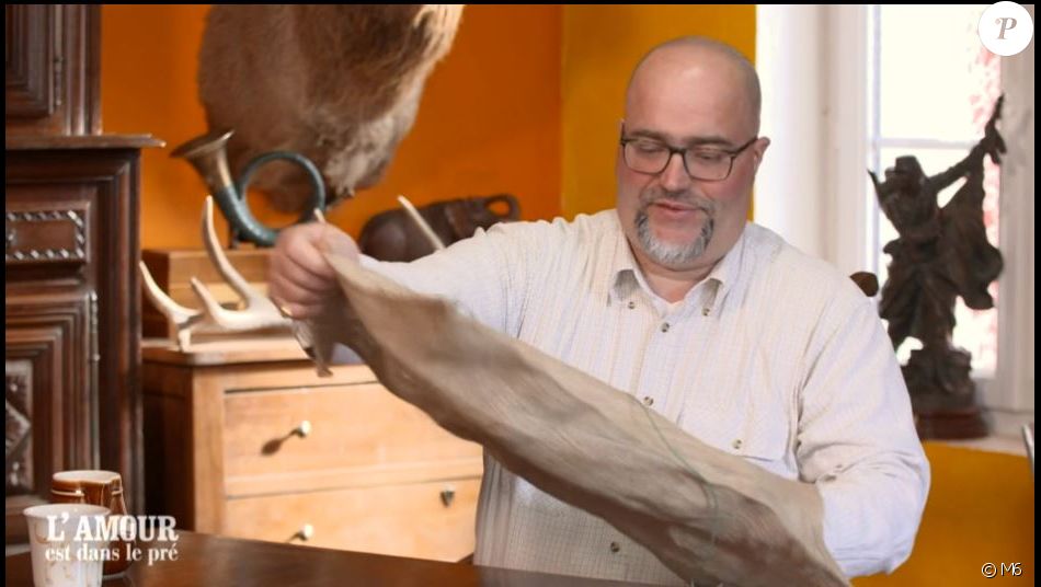 Franck De L Amour Est Dans Le Pre 2021 Lors De L Episode Du 6 Septembre Sur M6 Purepeople Franck De L Amour Est Dans Le Pre 2021 Lors De L Episode Du 6 Septembre Sur M6 Purepeople