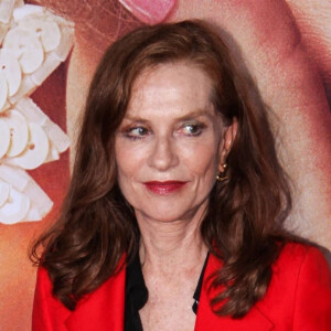 Isabelle Huppert - Première du film "The Eyes of Tammy Faye" à New York, le 14 septembre 2021.