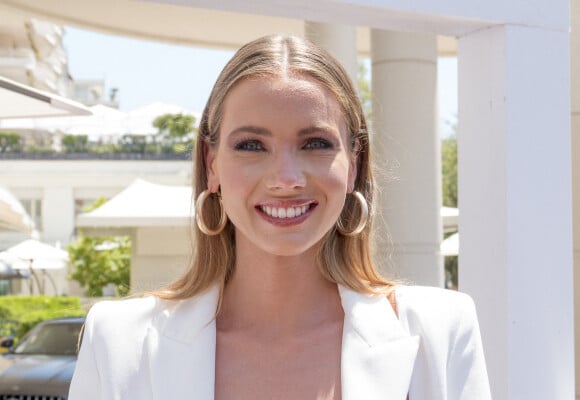 Amandine Petit (Miss France 2021) à l'hôtel Martinez lors du 74ème Festival International du Film de Cannes, France. © Sandrine Thesillat/Panoramic/Bestimage 