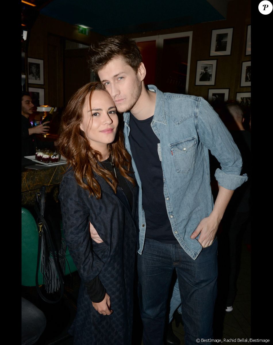 Naissance - Jean-Baptiste Maunier est papa d'un petit garçon prénommé Ezra - Exclusif - Prix spécial - Jean-Baptiste Maunier et sa compagne Léa Arnezeder - After party du concert des "Enfoirés" à l'Arc à Paris le 25 janvier 2016. © Rachid Bellak/Bestimage