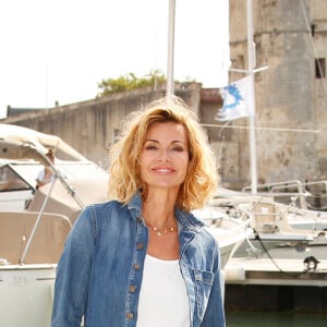 Ingrid Chauvin (Demain nous appartient) - Photocall lors du Festival de la Fiction de La Rochelle. Le 18 septembre 2021. © Christophe Aubert via Bestimage