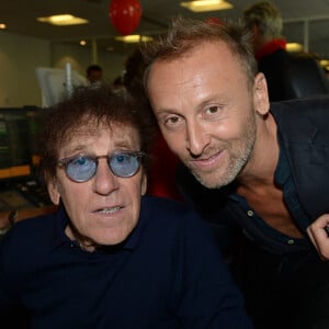 Alain Souchon et son fils Pierre -14e édition du Charity Day dans la salle des marchés de la société de courtage Aure BGC. Paris. © Veeren/Bestimage