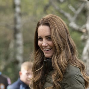 Catherine (Kate) Middleton, duchesse de Cambridge, lors d'une visite au centre d'entraînement à l'aventure Windermere des cadets de l'Air de la RAF à Cumbrie, Royaume Uni, le 21 septembre 2021, marquant la réouverture de l'installation à la suite d'un réaménagement de 2 millions de livres sterling.