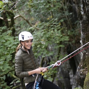 Catherine (Kate) Middleton, duchesse de Cambridge, lors d'une visite au centre d'entraînement à l'aventure Windermere des cadets de l'Air de la RAF à Cumbrie, Royaume Uni, le 21 septembre 2021, marquant la réouverture de l'installation à la suite d'un réaménagement de 2 millions de livres sterling.