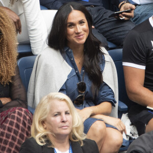 Meghan Markle, duchesse de Sussex, dans les tribunes de la finale femme du tournoi de l'US Open 2019 opposant Serena Williams à Bianca Andreescu au Billie Jean King National Tennis Center à New York, le 7 septembre 2019.