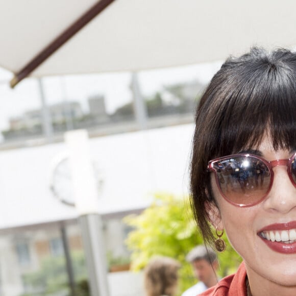 Nolwenn Leroy dans les tribunes lors des internationaux de tennis de Roland Garros à Paris, France, le 4 juin 2019. © Jean-Baptiste Autissier/Panoramic/Bestimage