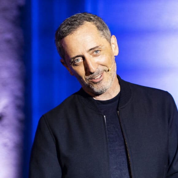 Gad Elmaleh le premier jour de l'ouverture du Festival de Ramatuelle © Luc Boutria/Nice Matin/Bestimage 