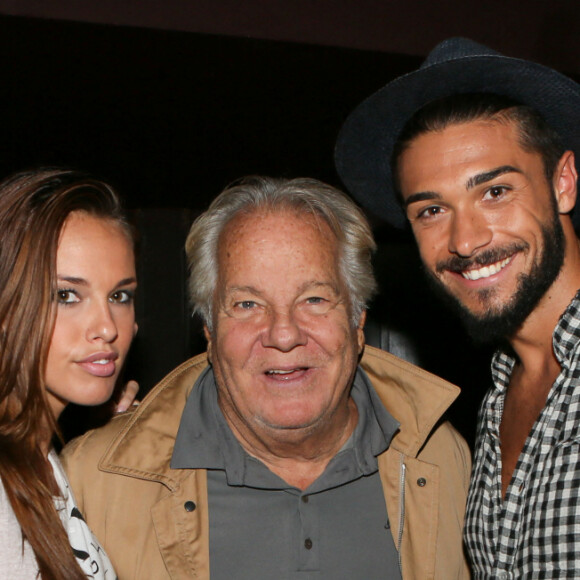 Massimo Gargia entre Julien Guirado et sa petite-amie Vanessa Lawrens - Soirée de lancement de la chaîne "Tv Penthouse Black" au Penthouse Club à Paris, le 18 septembre 2014.