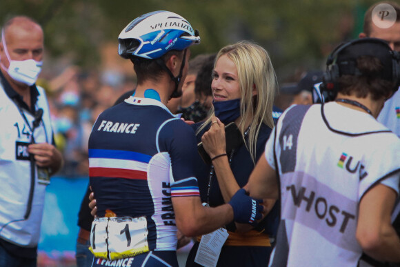 Julian Alaphilippe et Marion Rousse le 26 septembre 2021 à Louvain en Belgique. Photo Laurent Lairys/ABACAPRESS.COM