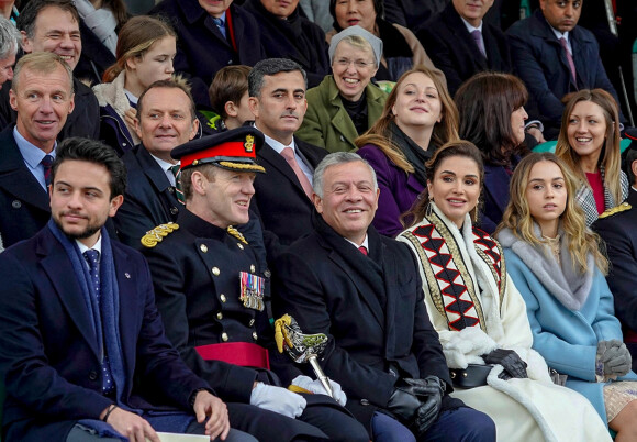 Prince Hussein, le roi Abadallah et la reine Rania, la princesse Iman - La famille royale de Jordanie à Sandhurst, UK, pour voir la graduation de la Princesse Salma bint Abdallah II à l'academie Militaire Royale le 24 novembre 2018.