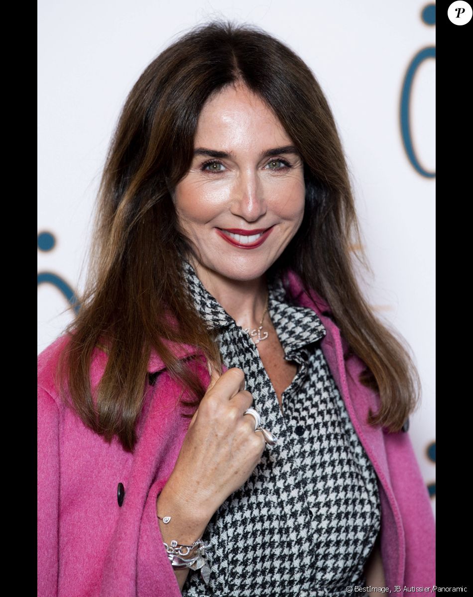 Elsa Zylberstein - Photocall de la première édition "Les Coups de Coeur DAPAT" au théâtre Marigny à Paris le 27 septembre 2021. © JB Autissier/Panoramic/Bestimage