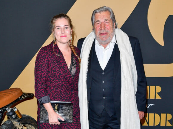 Jean-Pierre Castaldi et sa fille Paola assistent à la projection du film "Mourir peut attendre" au Grand Rex à Paris. © Pierre Perusseau/Bestimage