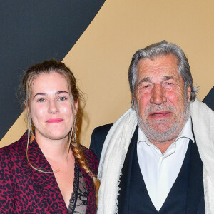 Jean-Pierre Castaldi et sa fille Paola assistent à la projection du film "Mourir peut attendre" au Grand Rex à Paris le 28 septembre 2021. © Pierre Perusseau/Bestimage