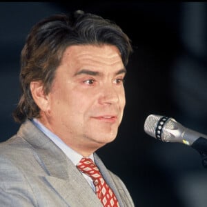 Archives - Bernard Tapie lors de la campagne du parti radical dans le Var en 1992