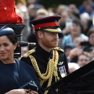 Le prince Harry, duc de Sussex, et Meghan Markle, duchesse de Sussex, première apparition publique de la duchesse depuis la naissance du bébé royal Archie lors de la parade Trooping the Colour 2019, célébrant le 93ème anniversaire de la reine Elisabeth II, au palais de Buckingham, Londres, le 8 juin 2019.