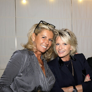 Exclusif - Caroline Margeridon, Sophie Davant - Anniversaire de Caroline Margeridon à Paris. Le 4 octobre 2021 © Cédric Perrin / Bestimage