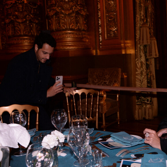 Exclusif - Iris Mittenaere et son compagnon Diego El Glaoui - Dîner Etam après le défilé Etam Live Show 2021 à l'Opéra Garnier à Paris, le 4 octobre 2021. © Rachid Bellak / Bestimage