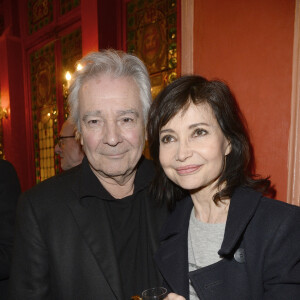 Pierre Arditi et sa femme Évelyne Bouix - Générale de la pièce "L'être ou pas" au Théâtre Antoine à Paris, le 21 mars 2016. © Coadic Guirec/Bestimage