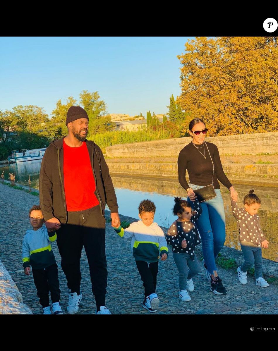 Dans "Familles nombreuses, la vie en XXL", Rofrane et Nasser sont les parents de quadruplés prénommés Hajar, Noor, Chemsy-Dine et Kheiry-Dine.