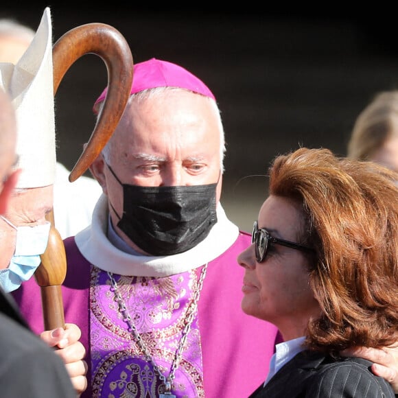 Dominique Tapie - Arrivées aux obsèques de Bernard Tapie en la cathédrale de la Major à Marseille le 8 octobre 2021. © Jacovides / Santini / Bestimage
