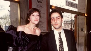 Yvan Attal, sa rencontre avec Charlotte Gainsbourg qui avait 19 ans : cette soirée qui a tout fait basculer