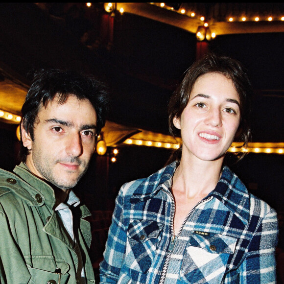 Charlotte Gainsbourg et Yvan Attal à la générale de la pièce "Show Business"