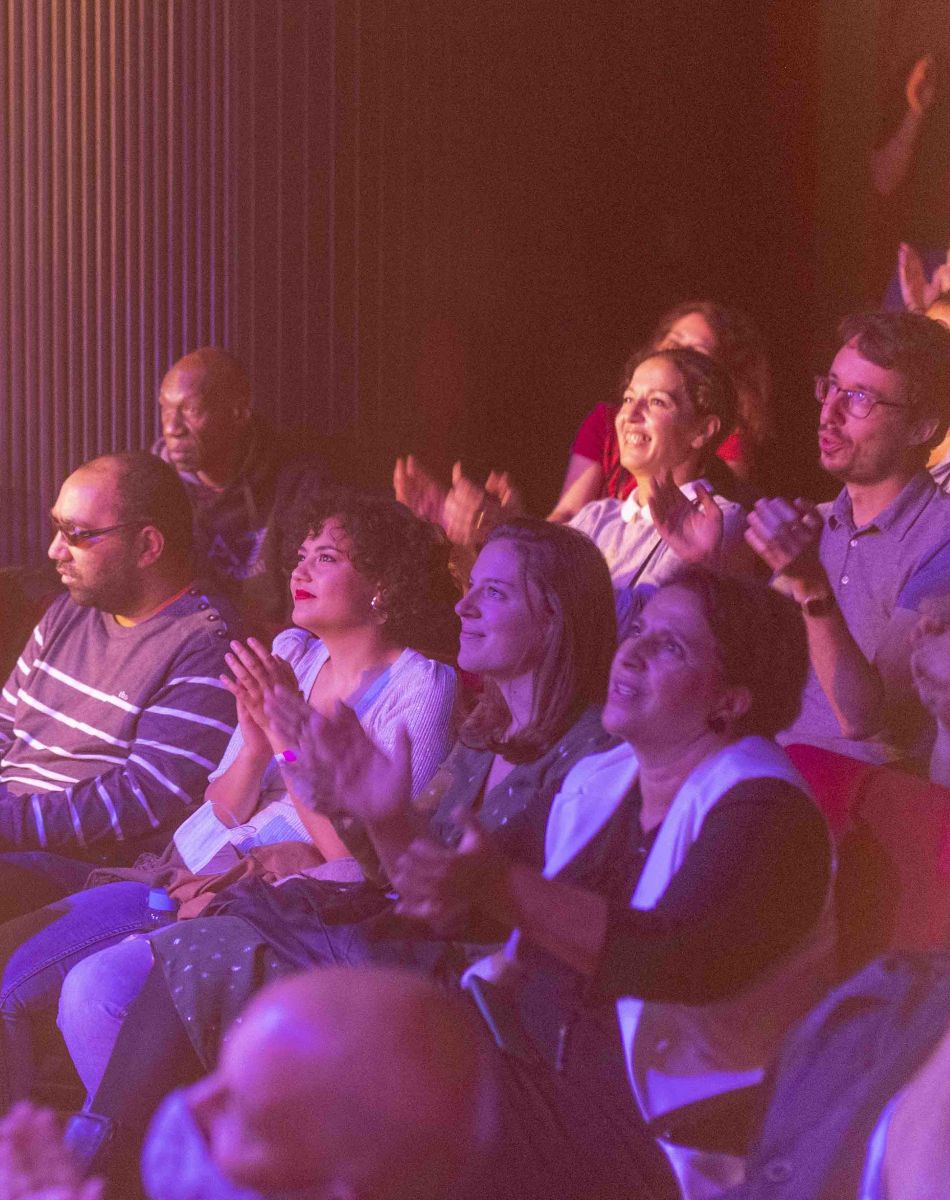 Exclusif - Mouss et Hakim , les deux frères de Zebda sortent un album avec des textes inédits de Claude Nougaro dans le cadre du projet "Les darons de la Garonne". Rendez-vous et concert aux Trois Baudets à Paris le 7 octobre 2021. C'est dans l'intimité de leur studio, aux Minimes, le quartier où ils ont grandi dès l'âge de 7 ans, que Mustapha et Hakim Amokrane ont peaufiné leur nouvel album, "Darons de la Garonne". Leur dernier opus remontait à 2005. Les deux frères issus de Zebda sortiront ce nouveau projet, basé sur des textes inédits de Claude Nougaro, en octobre. © Pierre Perusseau / Bestimage