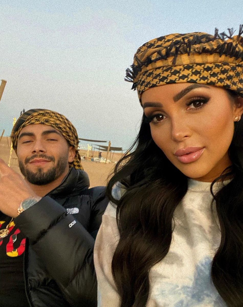 Fidji Ruiz et son conjoint Anas.