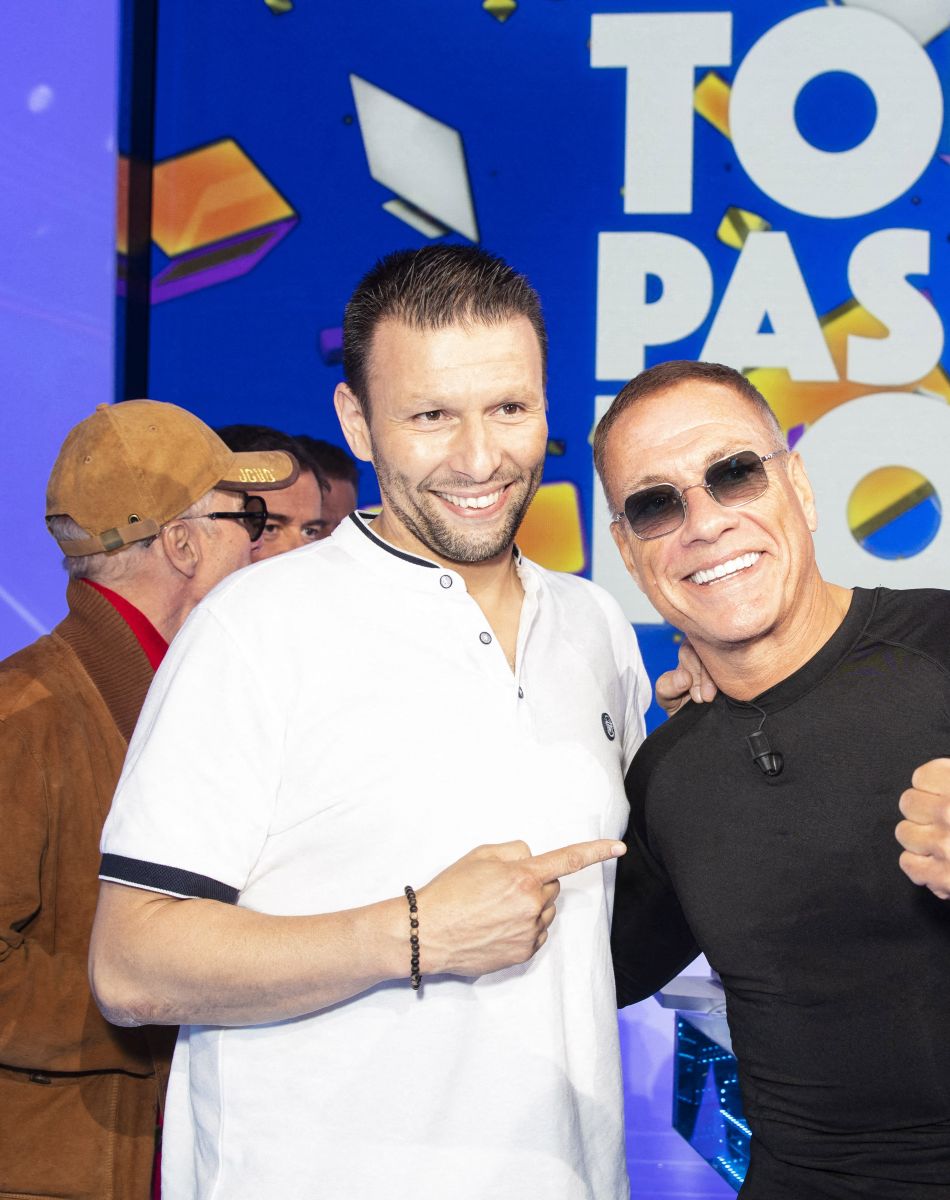 Exclusif - Raymond Aabou, Jean-Claude Van Damme (venu présenté le film " Le dernier mercenaire ") - Enregistrement de l'émission "TPMP (Touche Pas à Mon Poste)", présentée par Cyril Hanouna et diffusée en direct sur C8 le 7 juin © Jack Tribeca / Bestimage