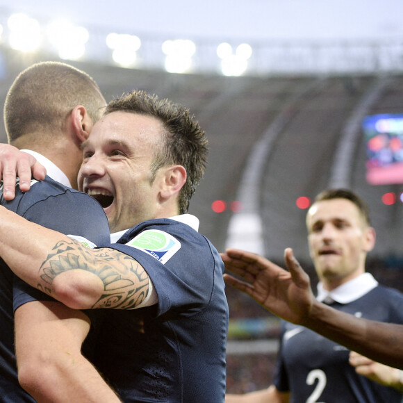 Archive - Karim Benzema (Fra) après son 3e but Mathieu Valbuena (Fra) FOOTBALL : France vs Honduras - Coupe du Monde FIFA - Porto Alegre en 2014.