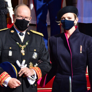 Le prince Albert II de Monaco, la princesse Charlène - La famille princière assiste à la messe d'action de grace avec Te Deum à la cathédrale de Monaco à l'occasion de la Fête Nationale © Bruno Bebert / Bestimage 