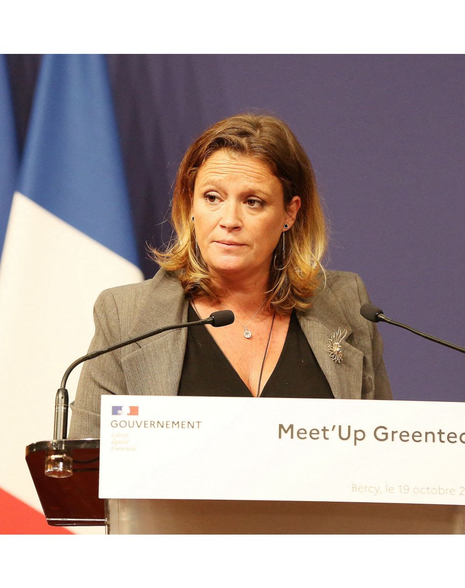 Exclusif - Olivia Grégoire (enceinte) secrétaire d'état chargée de l'Économie sociale, solidaire et responsable intervient lors du congrès Meet'Up Greentech à Paris le 19 octobre 2021
