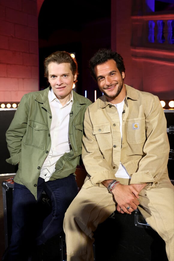 Exclusif - Amir Haddad et Bénabar - Backstage de l'enregistrement de l'émission "La chanson challenge" au Château de Chambord, qui sera diffusée le 26 juin sur TF1. © Gaffiot-Moreau / Bestimage 