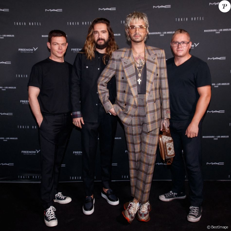 Le groupe Tokio Tom Kauilitz, Kaulitz, Georg Listing, Gustav Schaefer - Le groupe Tokio Hotel présente son nouveau single Here comes The au cl -